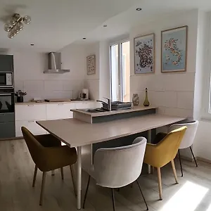  Appartement La Provence Vous Attend***!!! - 1er Etage